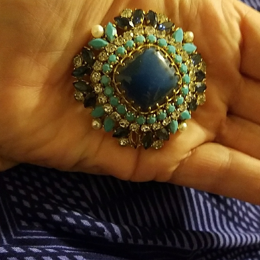 ESTATE💖SALE - Vintage - Celtic Brooch -